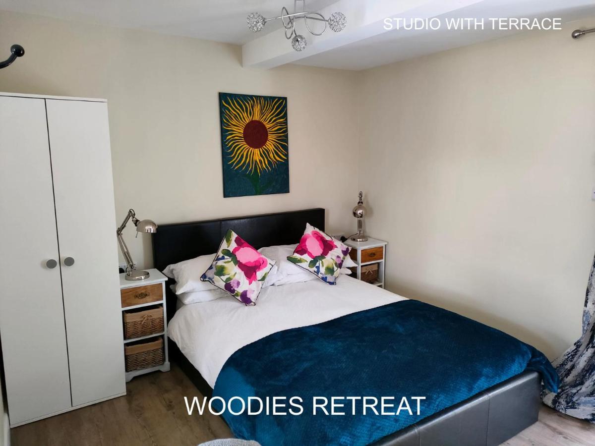 Woodies Peasmarsh Ngoại thất bức ảnh